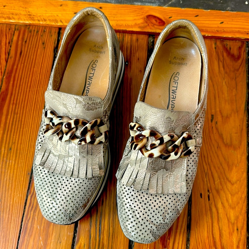 SOFTWAVES SLIP-ON WEDGE SNEAKER - METALLIC COMBO Size 41